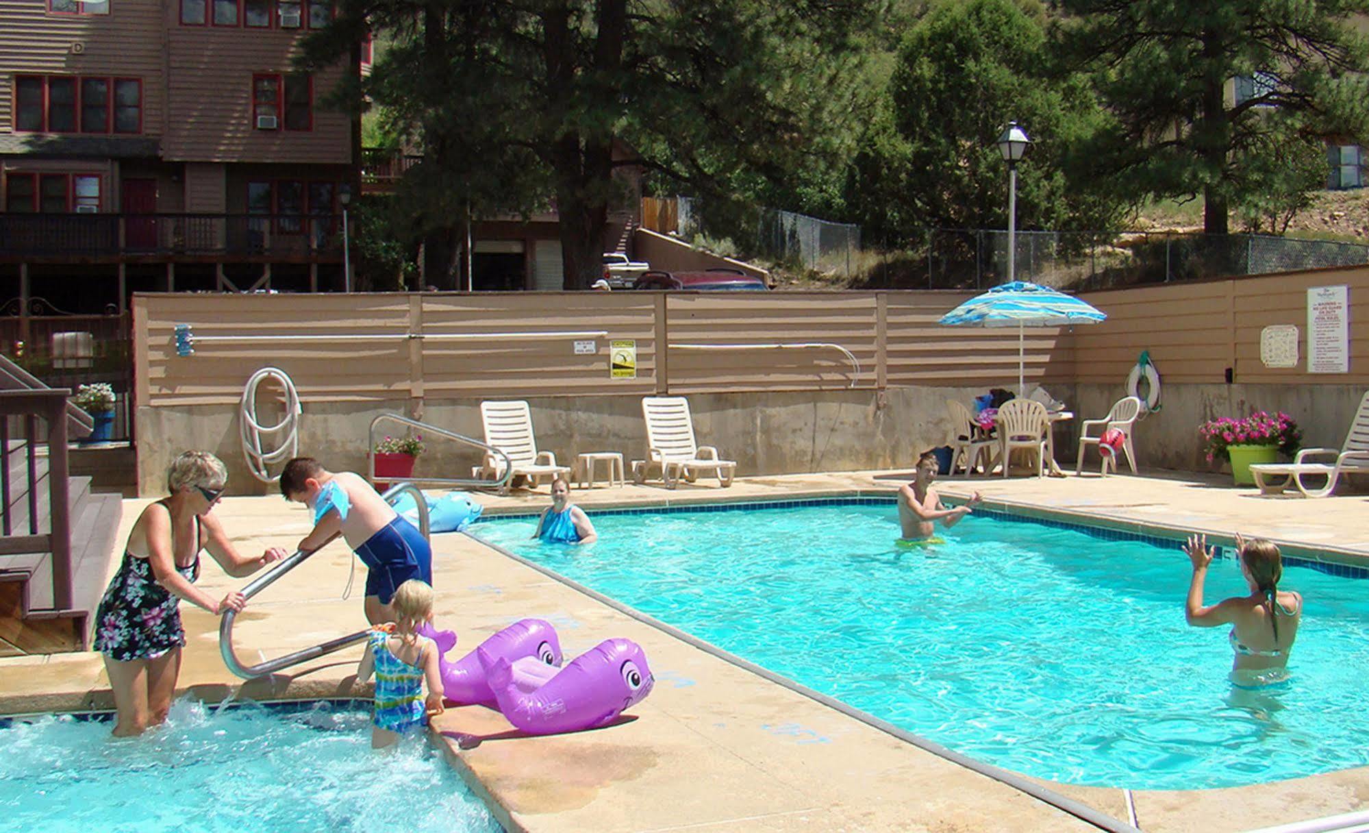 The Ferringway Resort Condominiums Durango Exterior photo